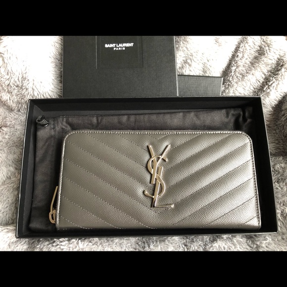 Saint Laurent Women Wallet Monogram - Picture 6 of 6